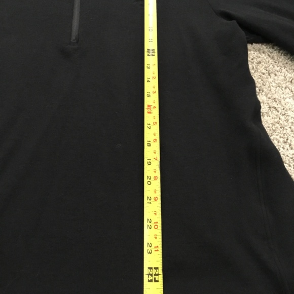 EUC Icebreaker Men’s L 1/4 Zip Thumb holes - Picture 11 of 13